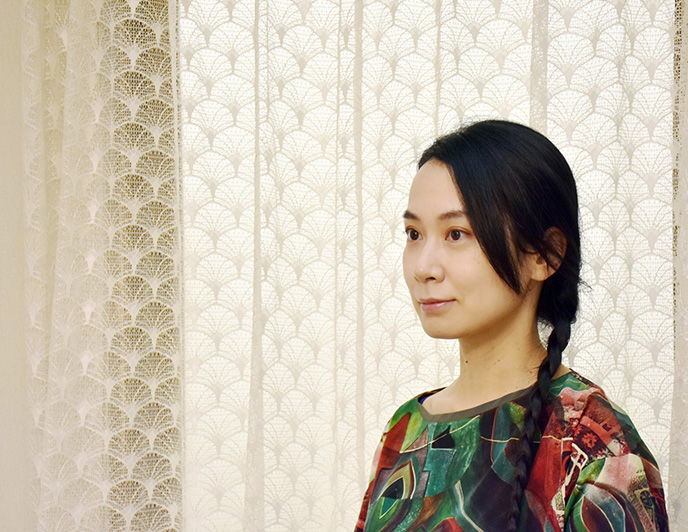 冨安由真